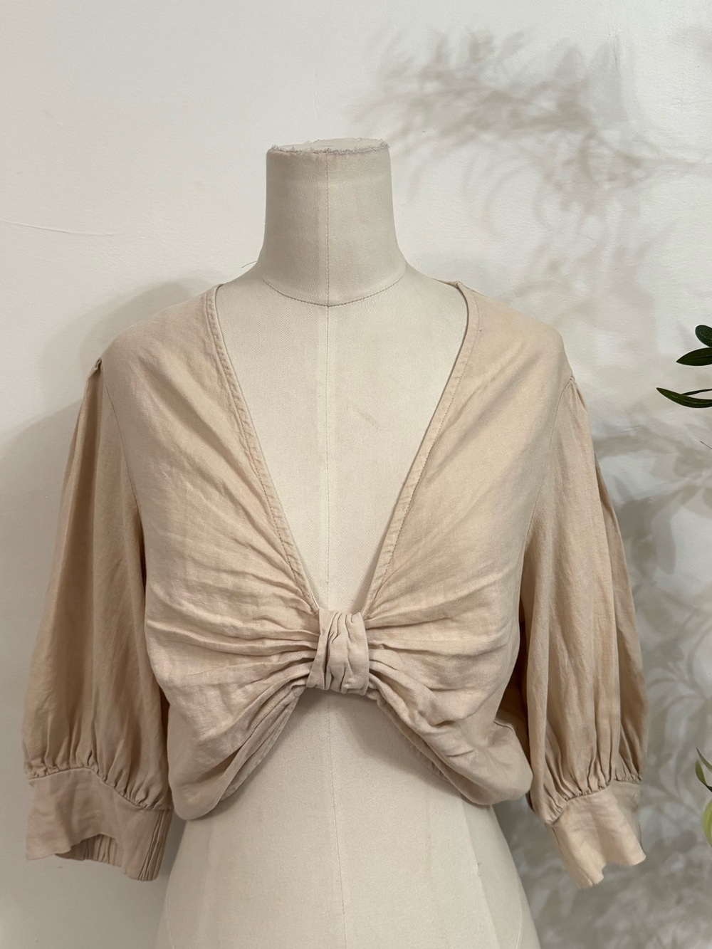YFB Young Fabulous & Broke Linen Blend Tie Front Crop Top Size S